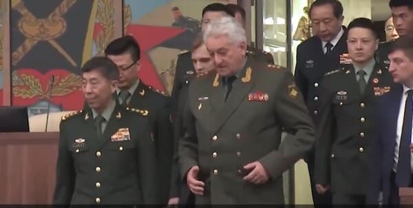 Министр обороны Китая в Военной академии Генштаба